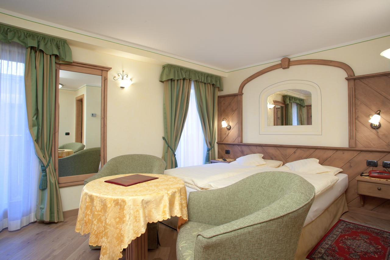 Hotel Ristorante Cassana Livigno Dış mekan fotoğraf