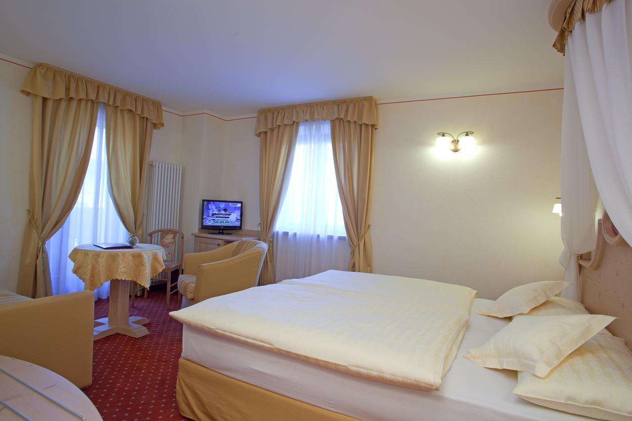 Hotel Ristorante Cassana Livigno Dış mekan fotoğraf