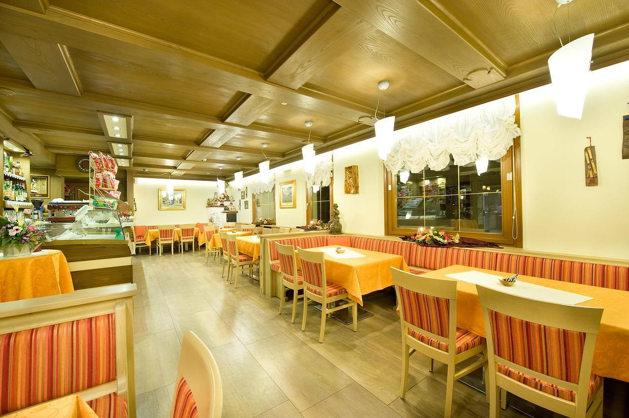 Hotel Ristorante Cassana Livigno Dış mekan fotoğraf