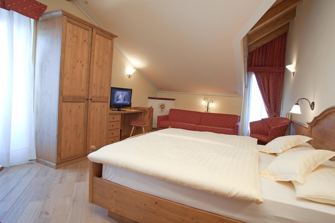 Hotel Ristorante Cassana Livigno Dış mekan fotoğraf