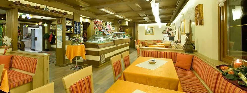 Hotel Ristorante Cassana Livigno Dış mekan fotoğraf