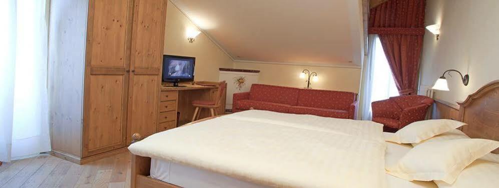 Hotel Ristorante Cassana Livigno Dış mekan fotoğraf