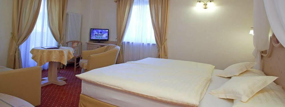 Hotel Ristorante Cassana Livigno Dış mekan fotoğraf